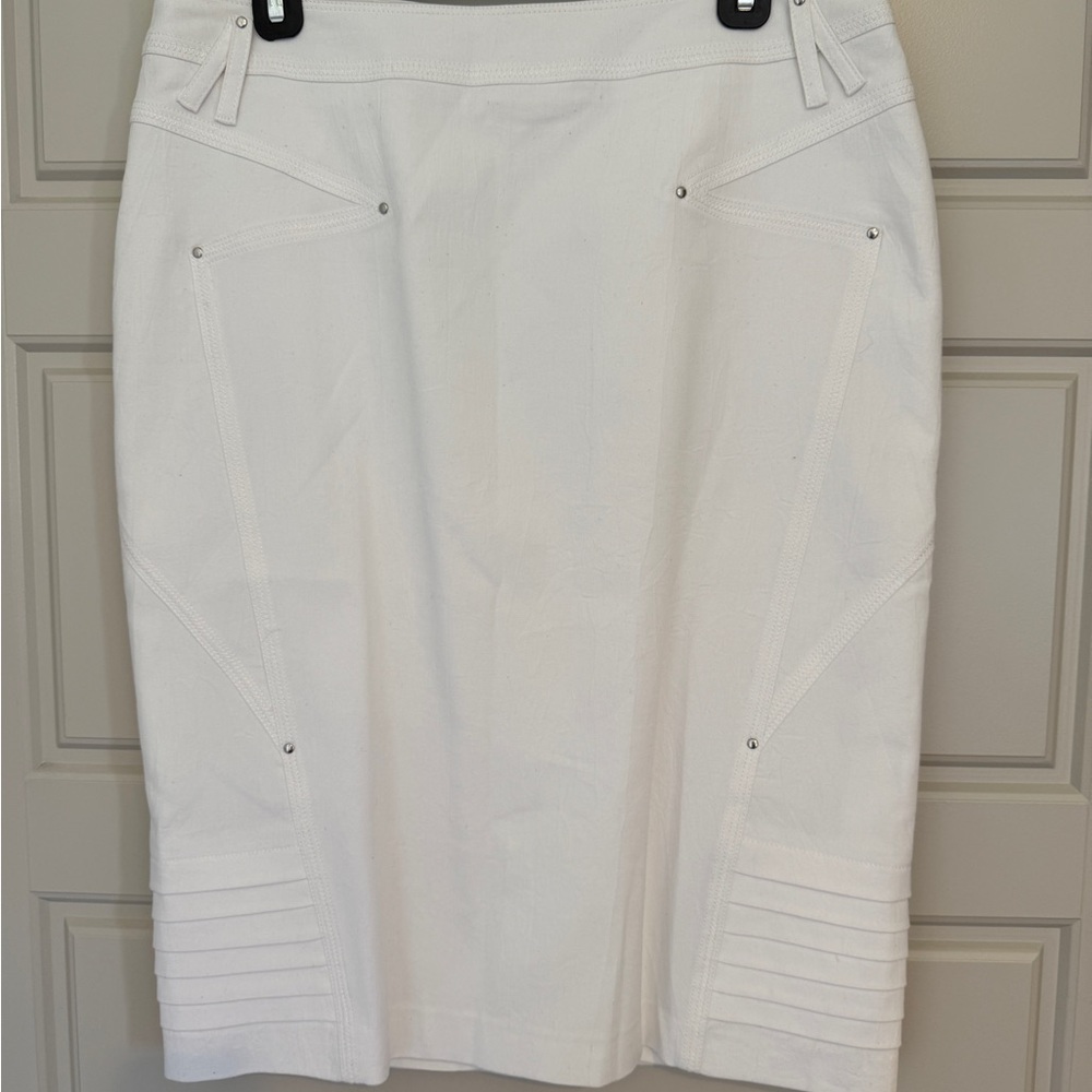 White Knee-Length Geometric Detail Pencil Skirt